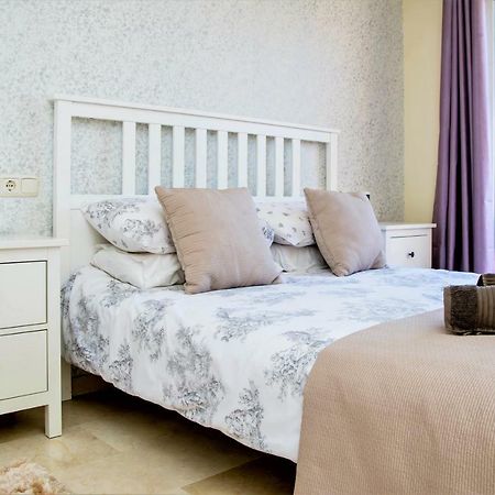 Free One Bedroom Retreat In Elviria Marbella Exterior photo